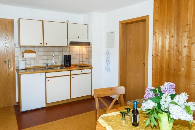 Cafe Chiemgau Und Gaestehaus Ruhpolding Bagian luar foto